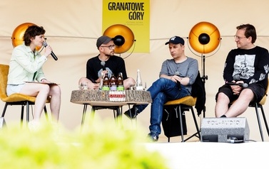 GRANATOWE G&Oacute;RY 2023 25